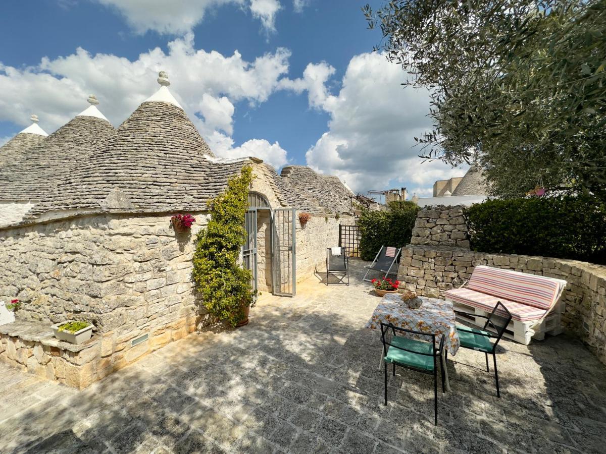 Trulli Barsento Pensionat Alberobello Eksteriør billede