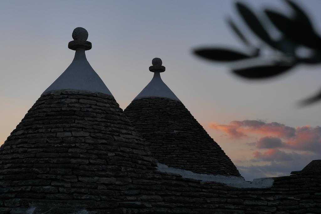 Trulli Barsento Pensionat Alberobello Eksteriør billede
