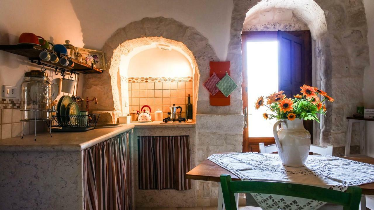 Trulli Barsento Pensionat Alberobello Eksteriør billede